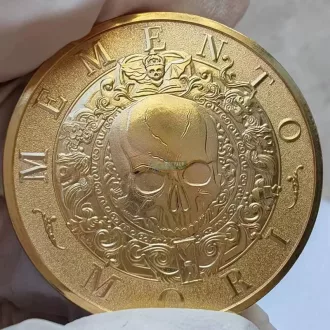 Memento Mori - Carpe Diem ajándék érem akril dobozban