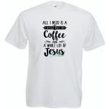 Egy kávéra és sok Jézusra van szükségem férfi rövid ujjú póló