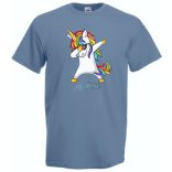 Táncoló Unicornis férfi rövid ujjú póló
