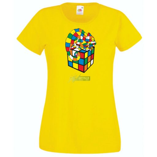 Kaméleon és a mágikus Rubik kocka női rövid ujjú póló
