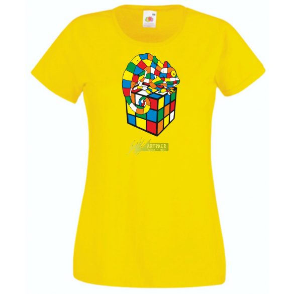 Kaméleon és a mágikus Rubik kocka női rövid ujjú póló