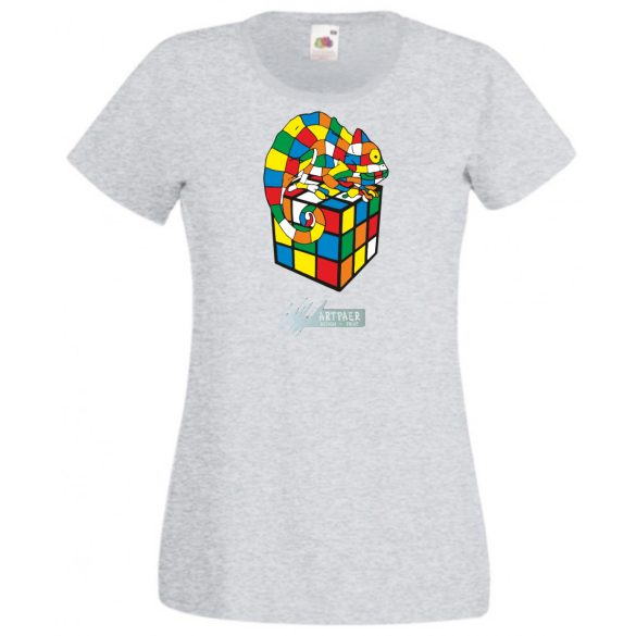 Kaméleon és a mágikus Rubik kocka női rövid ujjú póló
