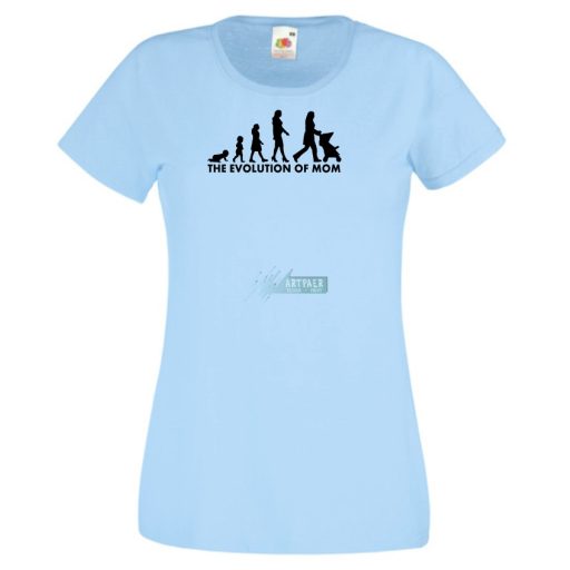 The Evolution of Mom női rövid ujjú póló