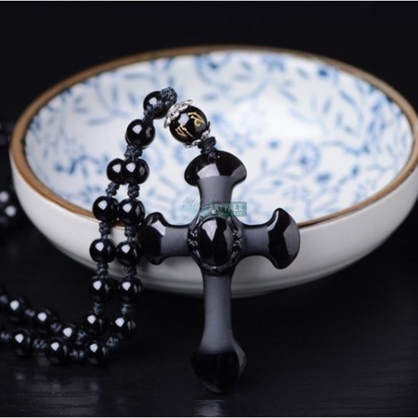 Fekete obszidián nyaklánc kereszt medállal