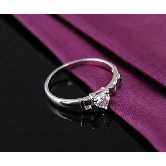 Love feliratos, üvegkristállyal díszített ezüstözött gyűrű