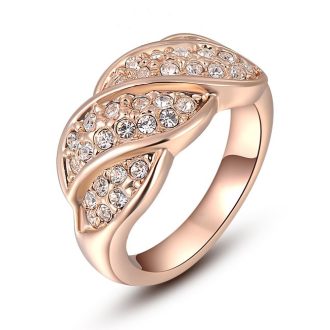 18k aranyozott mintás ausztria kristályos gyűrű