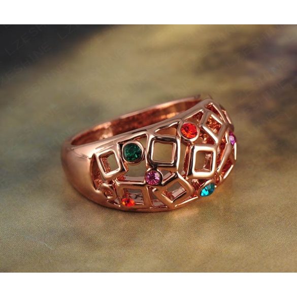 Rózsaaranyozott, színes Ausztria kristályos gyűrű modern mintával