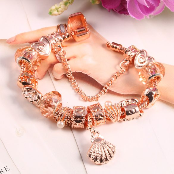 Rózsaarany színű karkötő - a tenger ihlette mintákkal - pezsgőszínű kristályos üveg és fém charm -  Pandora stílusú karkötő
