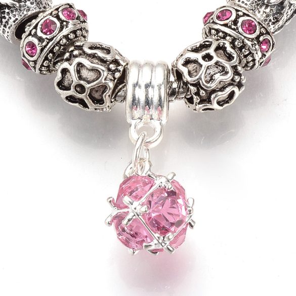Ezüstözött rózsaszín kristályos üveg és fém charm Pandora stílusú karkötő
