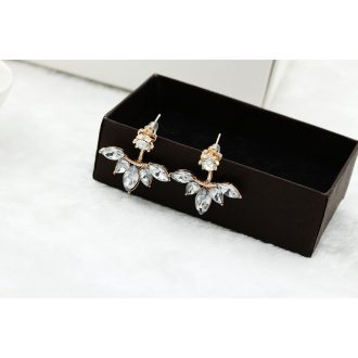   Modern flóra, virágforma aranyozott CZ kristállyal fülbevaló (1 pár)