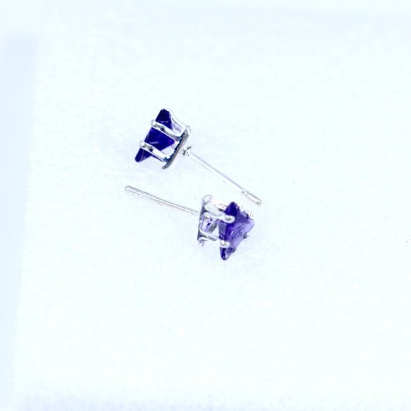 Háromszög alakú kristályüveg fülbevaló (1 pár)