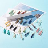 Modern chips ásványköves , akasztós fülbevaló (1 pár)