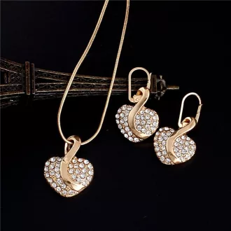   Gold filled nyaklánc, fülbevaló apró kristályokkal díszítve