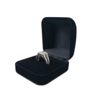 Díszdoboz bizsukhoz, ékszerekhez fekete