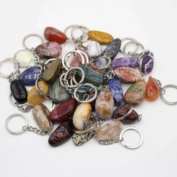 Természetes ásvány kulcstartó táskadísz II.