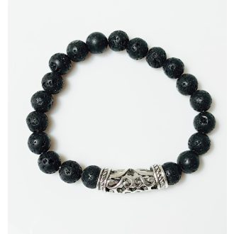   Ásvány karkötő lávakőből, hosszúkás metál charm-mal