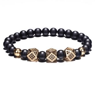   Ásvány karkötő matt fekete ónix - aranyszínű extravagáns sokszög CZ mikro kristályos charm