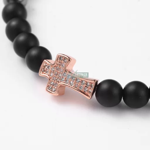 Hematit és matt fekete onix rózsaarany kereszt CZ mikro kristály charm ásvány karkötő 