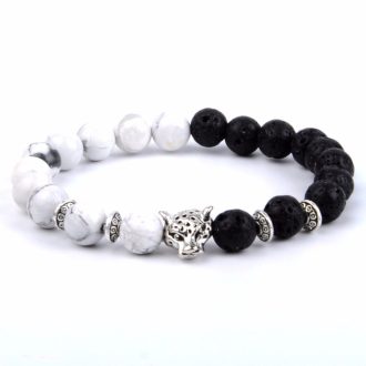   Ásvány karkötő fele howlit, fele lávakő, ezüst színű lencse alakú köztes és ezüst színű leopárd fej
