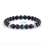 Ásvány karkötő fekete fényes és matt ónix, arany tigrisszem - aranyozott, ezüstözött vagy fekete hematit köztes