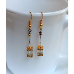   Modern víztiszta kocka üvegkristály arany színű fülbevaló (1 pár)