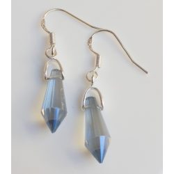   Acélkék színjátszó lógó fülbevaló ezüst színű akasztóval (1 pár)