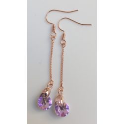   Világoslila csepp alakú fülbevaló rózsaarany színű akasztóval (1 pár)