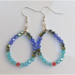   Színjátszó bicone kék kristályüveg fülbevaló ezüst színű akasztóval (1 pár)