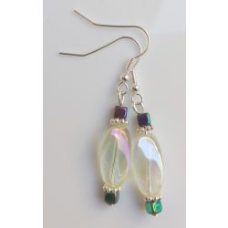   Színjátszó áttetsző kristályüveg fülbevaló ezüst színű akasztóval (1 pár)