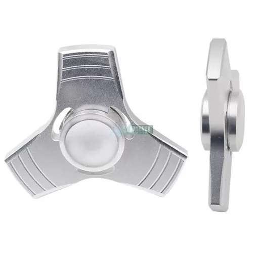 Fidget Spinner újpörgettyű 3 ágú - metál