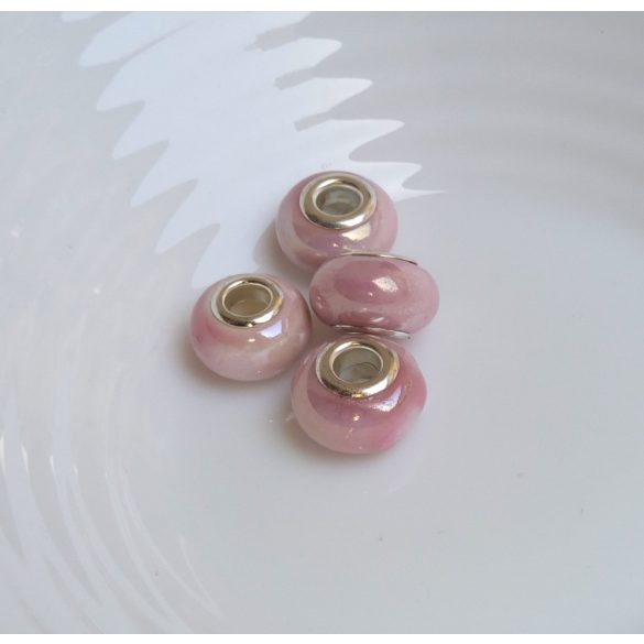 Kézzel készített porcelán gyöngyök márványos rózsaszín charm