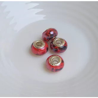   Kézzel készített porcelán gyöngyök piros-fekete márványos charm