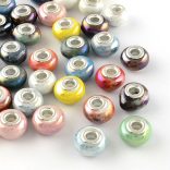 Kézzel készített porcelán gyöngyök gyöngyházfényű égkék charm