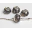 Színezett lampwork üveg grafit-arany charm