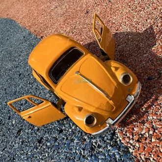 Retro autómodell 1:36 Volkswagen Beetle lendkerekes sárga