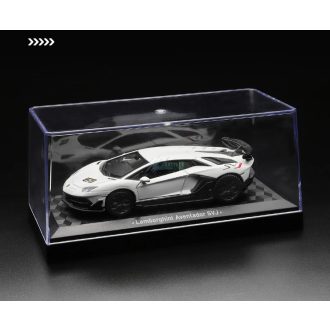   CCA autómodell 1:43 Lamborghini Aventador SVJ 63 licenszes, gyüjtőknek - vitrindobozban fehér