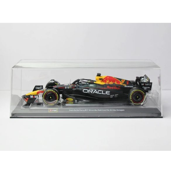 Bburago Prémium 1:24 modell 2023 F1 győztes Oracle Red Bull RB19 1 Max Verstappen - gyüjtőknek, vitrindobozban