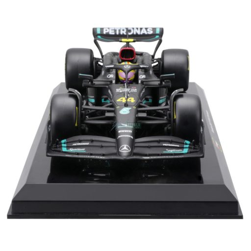 Bburago Prémium 1:24 modell 2023 F1 Mercedes-AMG Petronas W14 44 Lewis Hamilton  - gyüjtőknek, vitrindobozban