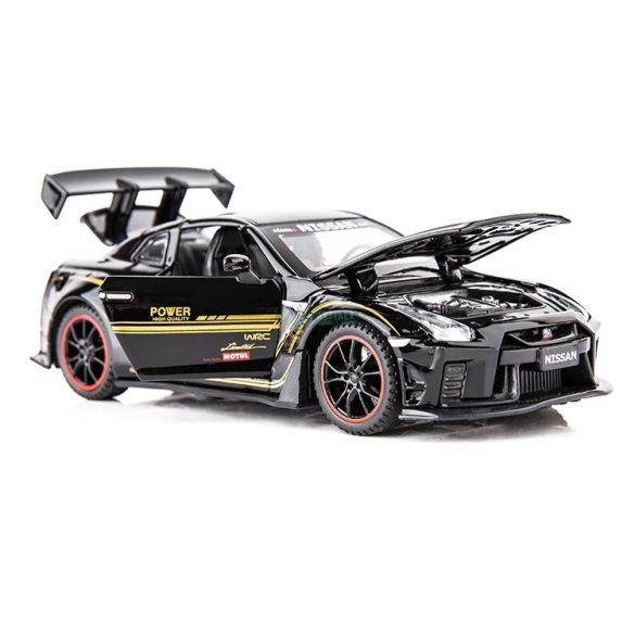Fém autó model 1-32 Nissan GTR R35 fekete